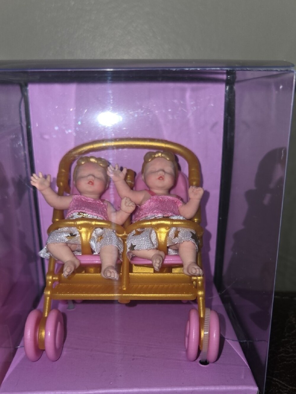 Rare,Display, Sealed, Zuru My Mini - Picture 6 of 13